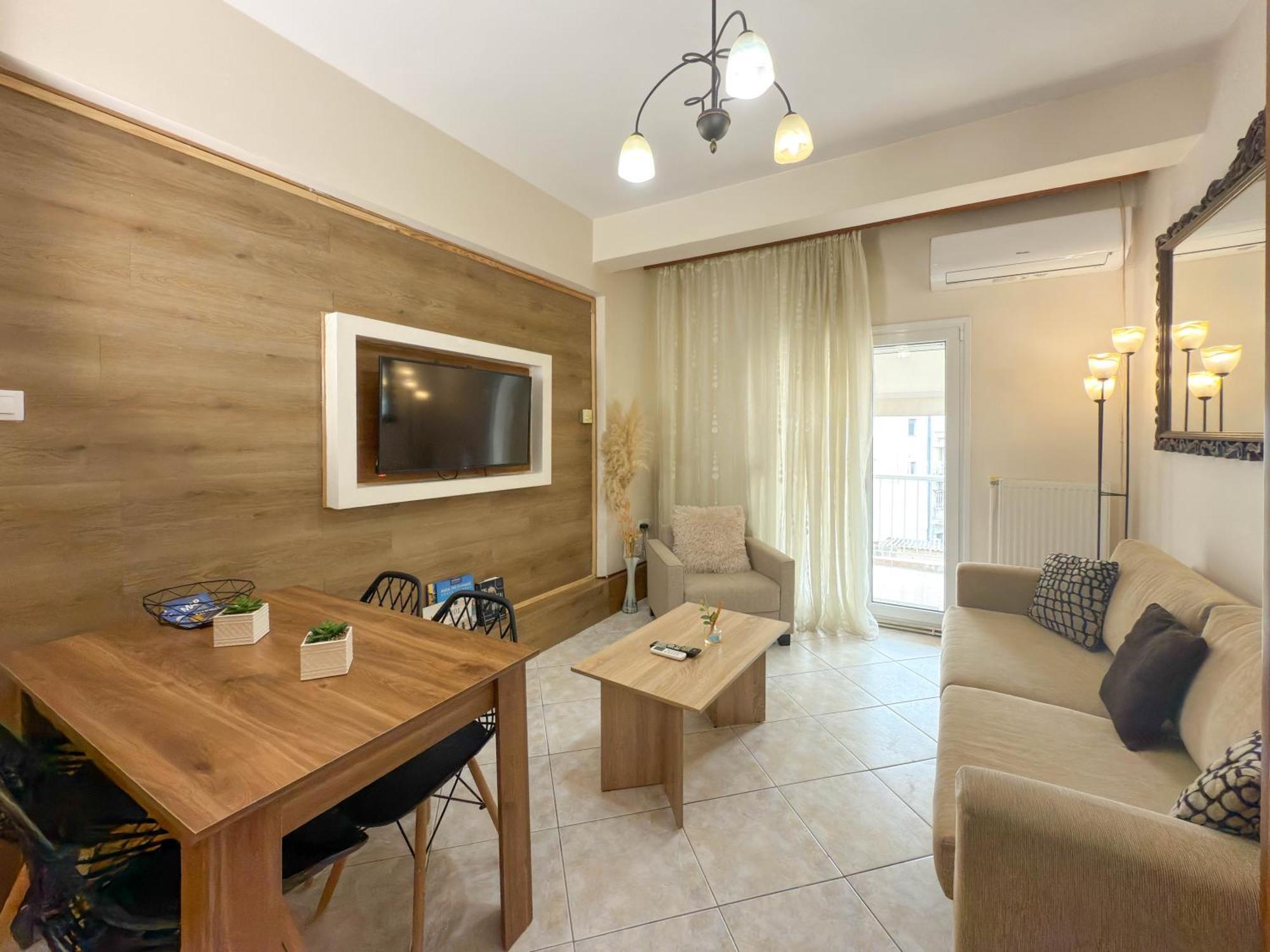 Luxury Downtown Z3 * Салоники